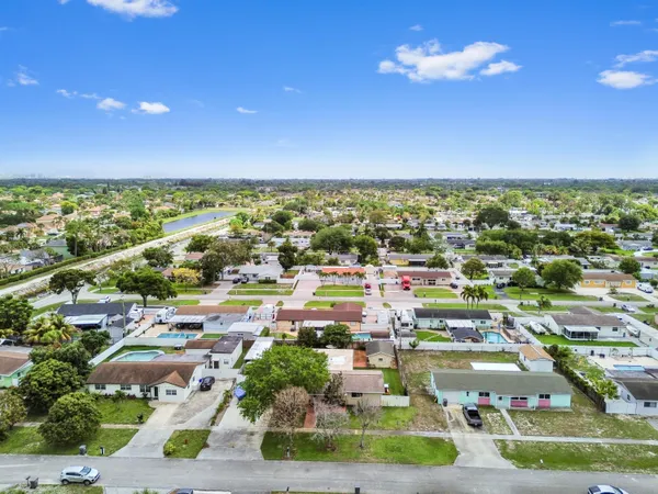 $699,900 | 1560 Roy Drive, West Palm Beach, FL 33415