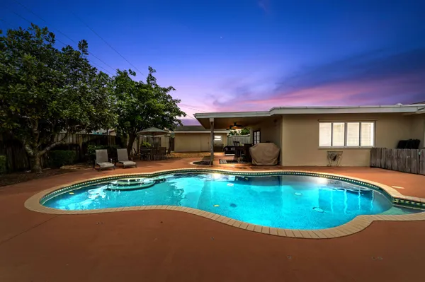 $699,900 | 1560 Roy Drive, West Palm Beach, FL 33415