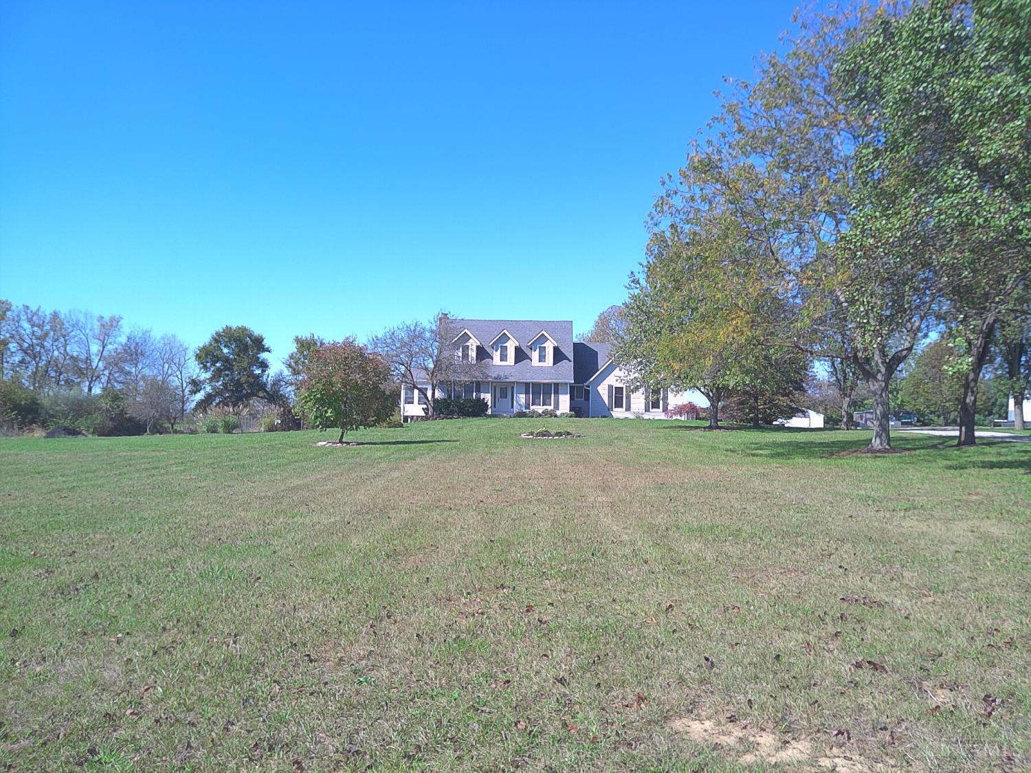 2765 Shaker Road Franklin, OH 45005 - Photo 2 of 28 Gallery Image 2