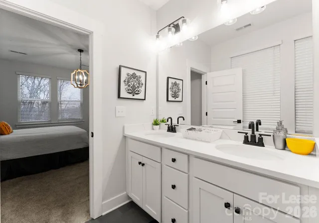 $3,500 | 648 West End Drive, Charlotte, NC 28208