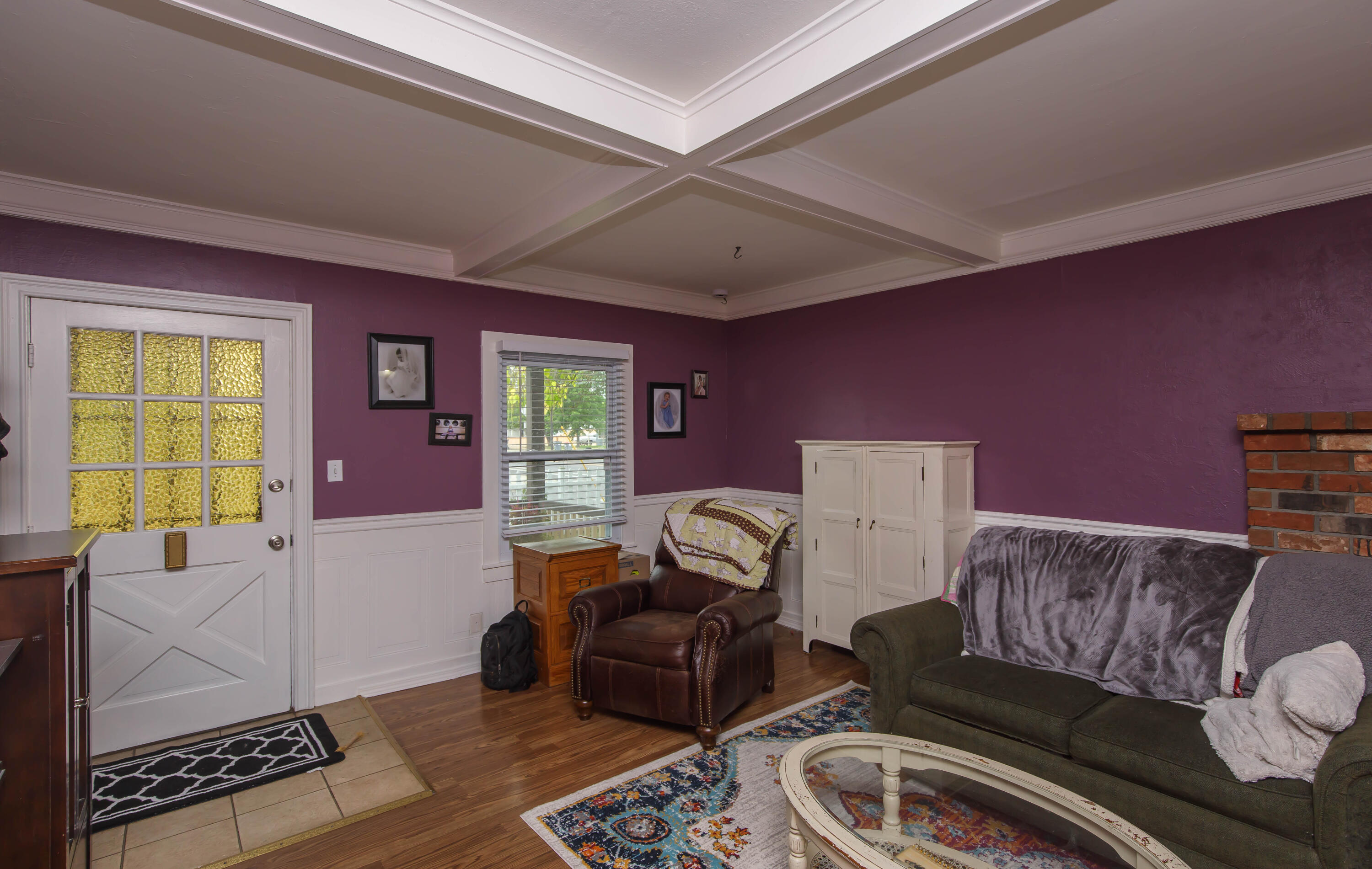 854 West 2nd Street Medford, OR 97501 - Photo 3 of 39 3