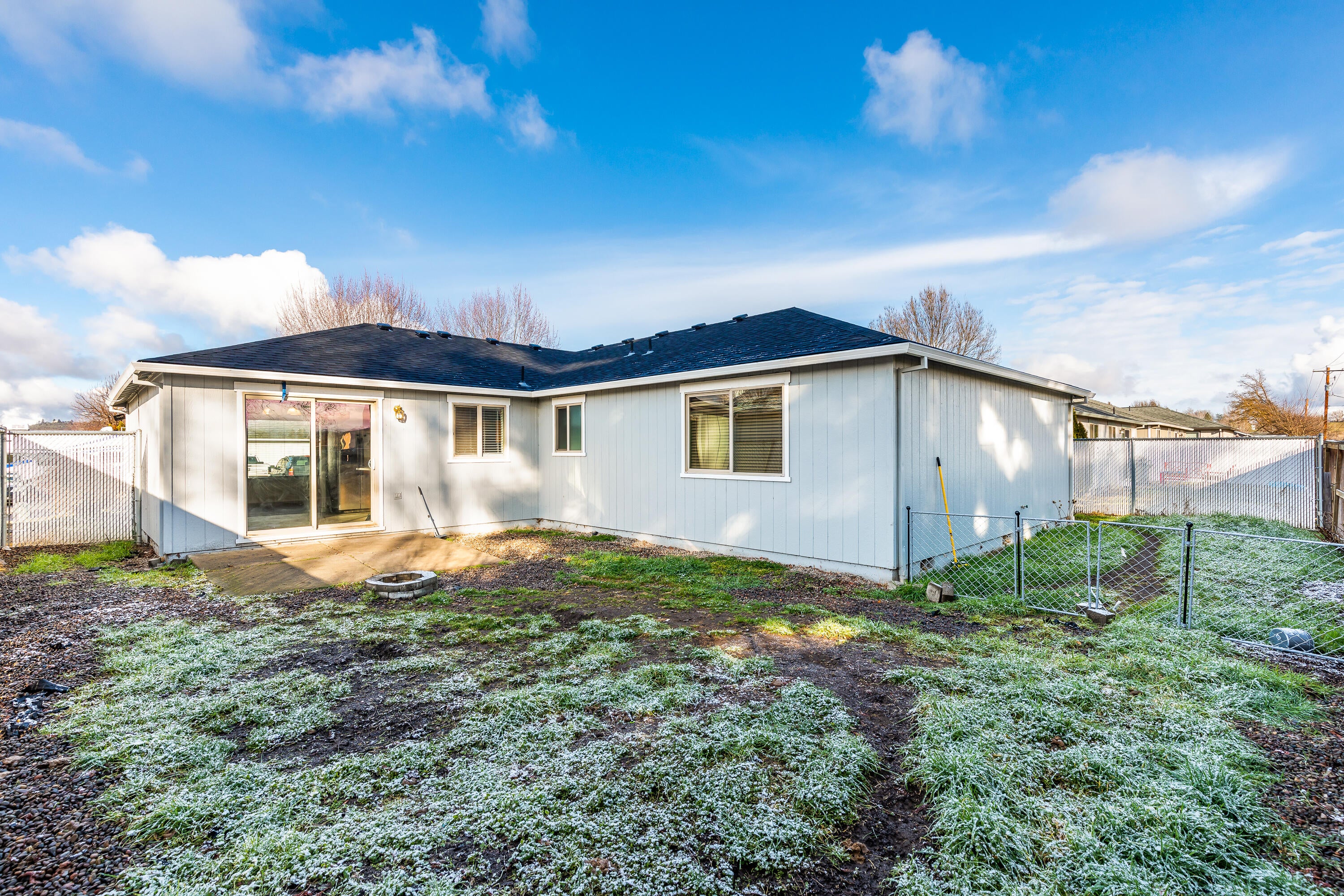 342 Sandi Way Eagle Point, OR 97524 - Photo 23 of 27 25