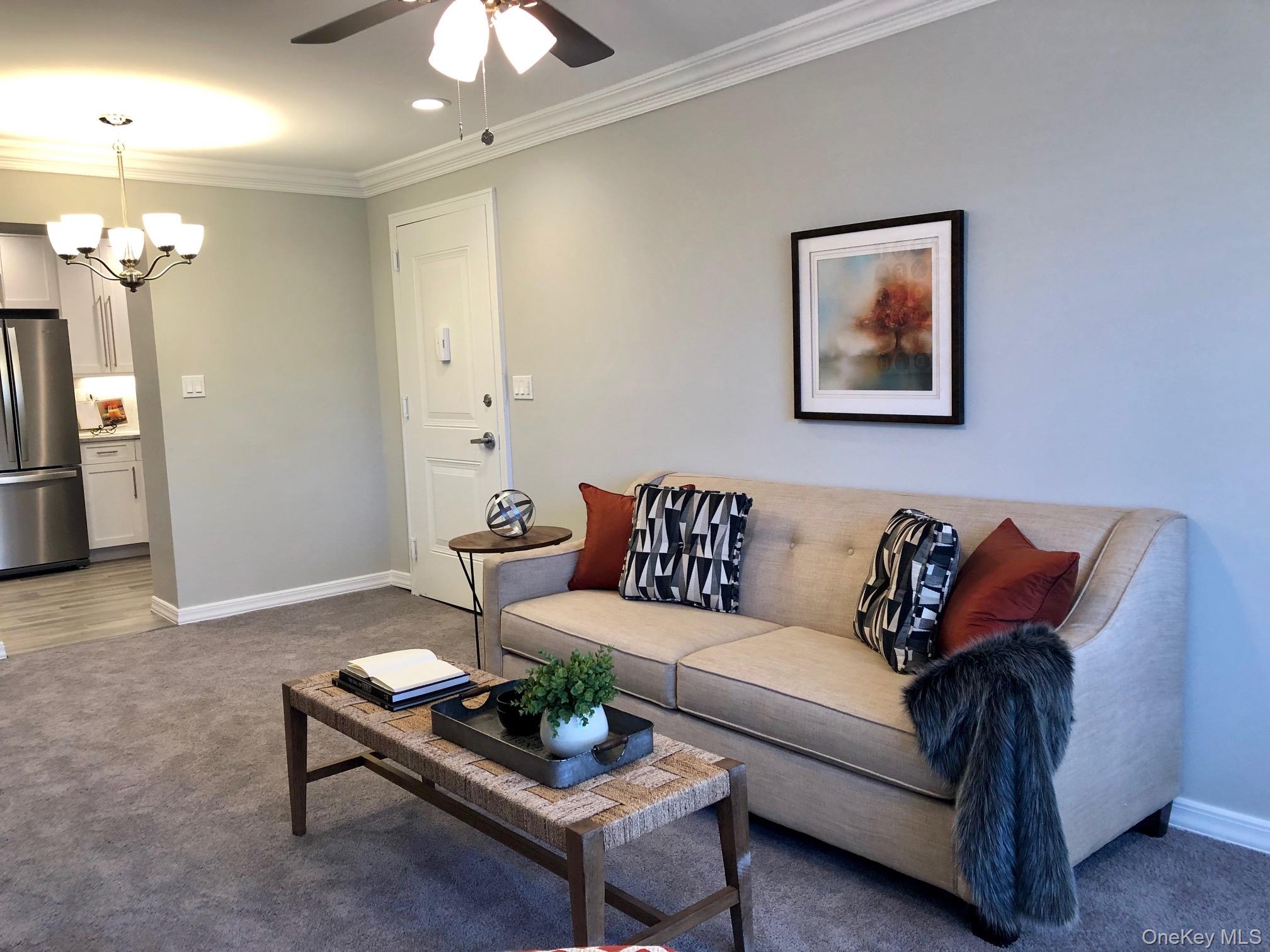 425 Newbridge Road, Unit 30 East Meadow, NY 11554 - Photo 3 of 10