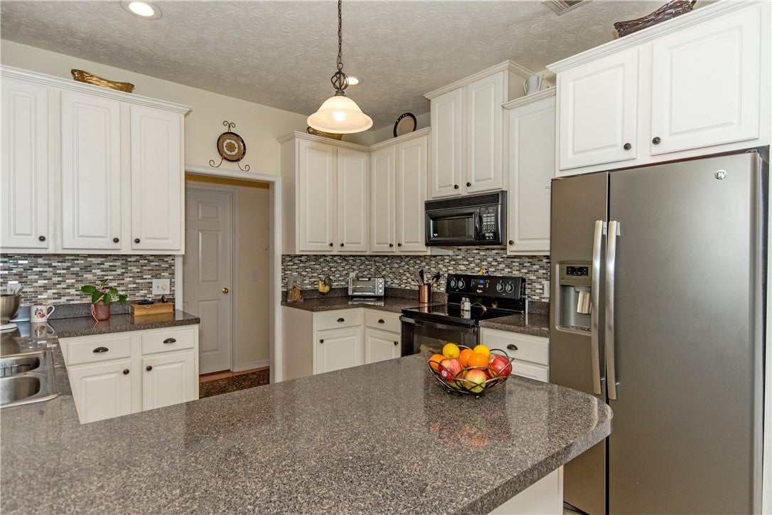3581 Ridgeview Court Auburn, AL 36830 - Photo 10 of 27 Gallery Image 10