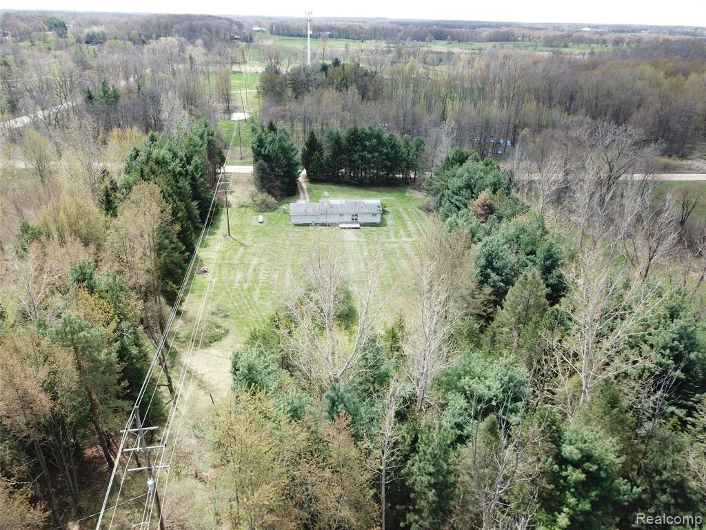 6040 West Coon Lake Road Howell, MI 48843 - Photo 51 of 58