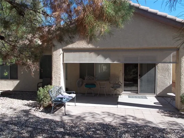 $1,900 | 5959 Saddle Horse Avenue, Las Vegas, NV 89122