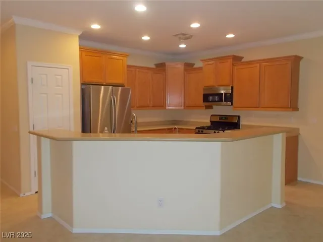 $1,900 | 5959 Saddle Horse Avenue, Las Vegas, NV 89122