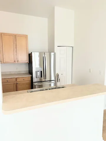 $2,000 | 138 Bertram Drive, Unit M, Yorkville, IL 60560