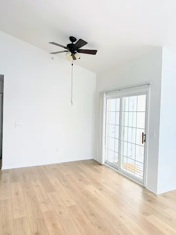 $2,000 | 138 Bertram Drive, Unit M, Yorkville, IL 60560