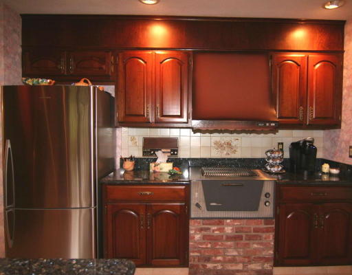 19 Lawndale Road Stoneham, MA 02180 - Photo 11 of 19 Gallery Image 11