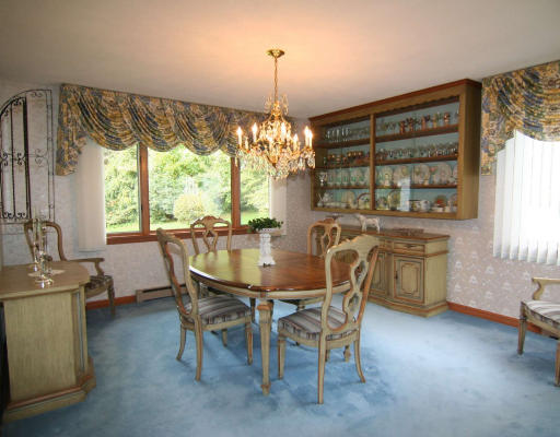 19 Lawndale Road Stoneham, MA 02180 - Photo 6 of 19 Gallery Image 6