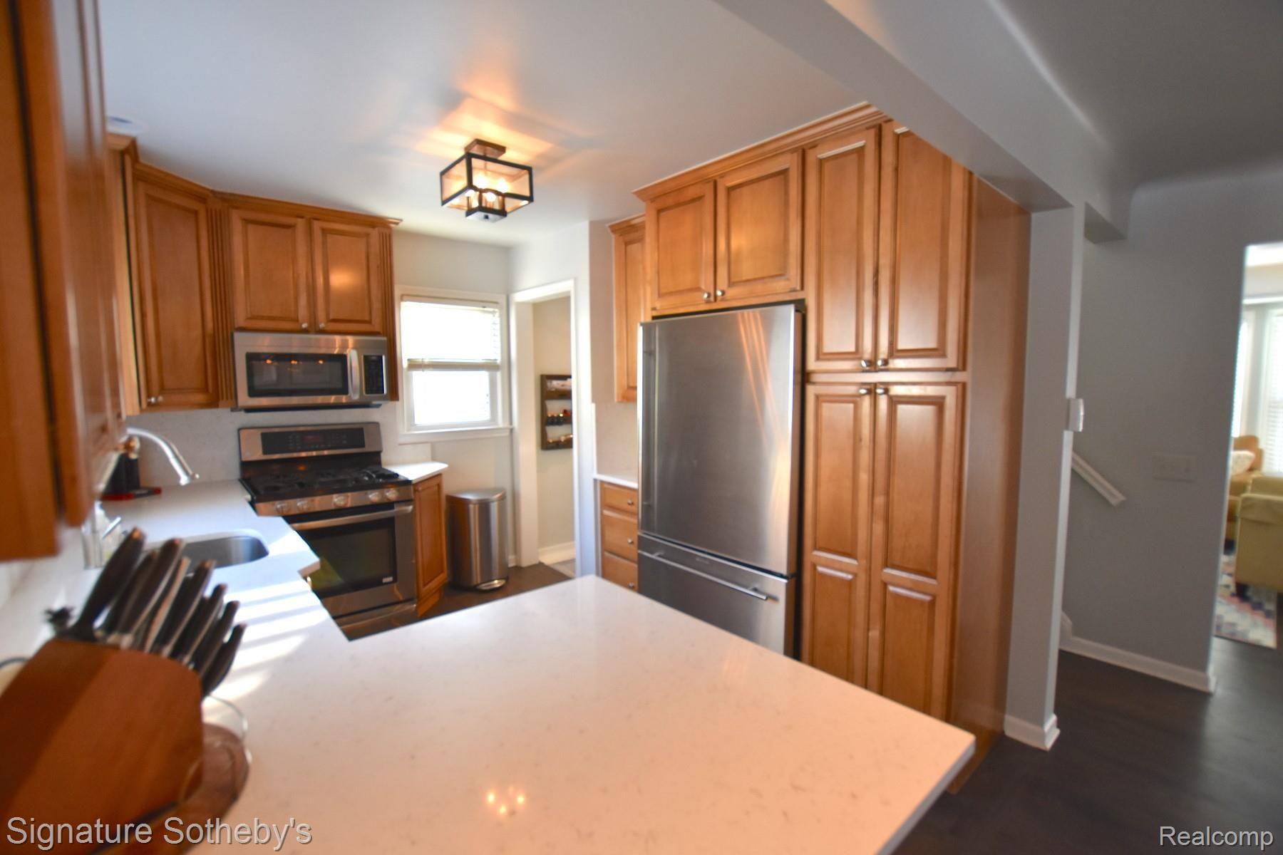 18258 Beverly Road Franklin, MI 48025 - Photo 14 of 39 17JPG.jpg