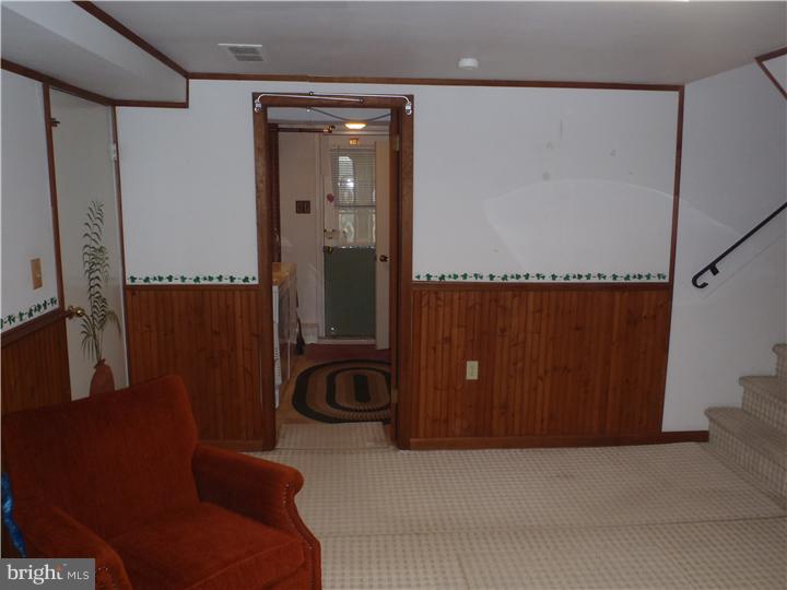 1018 Howard Road Warminster, PA 18974 - Photo 13 of 25 Family Room