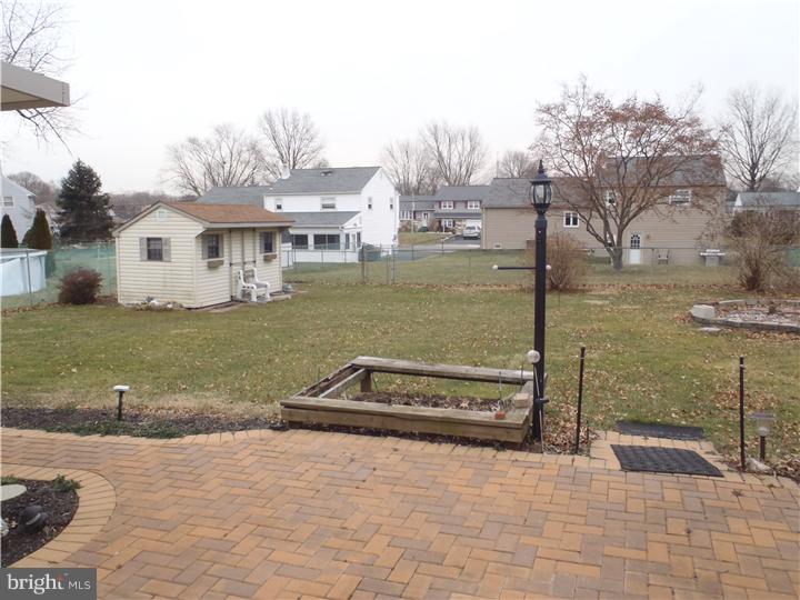 1018 Howard Road Warminster, PA 18974 - Photo 16 of 25 Patio