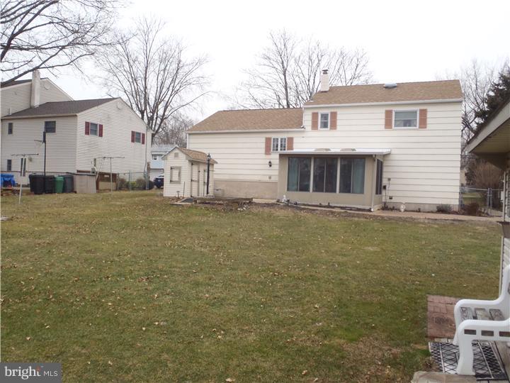 1018 Howard Road Warminster, PA 18974 - Photo 17 of 25 Back Yard
