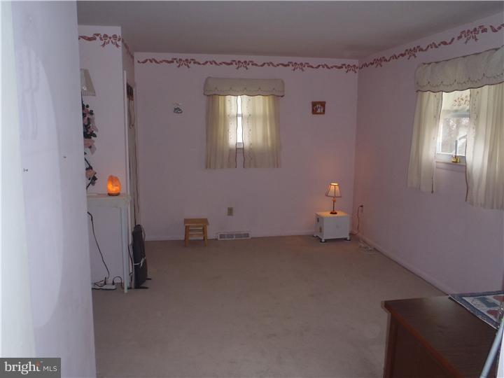1018 Howard Road Warminster, PA 18974 - Photo 22 of 25 Gallery Image 22