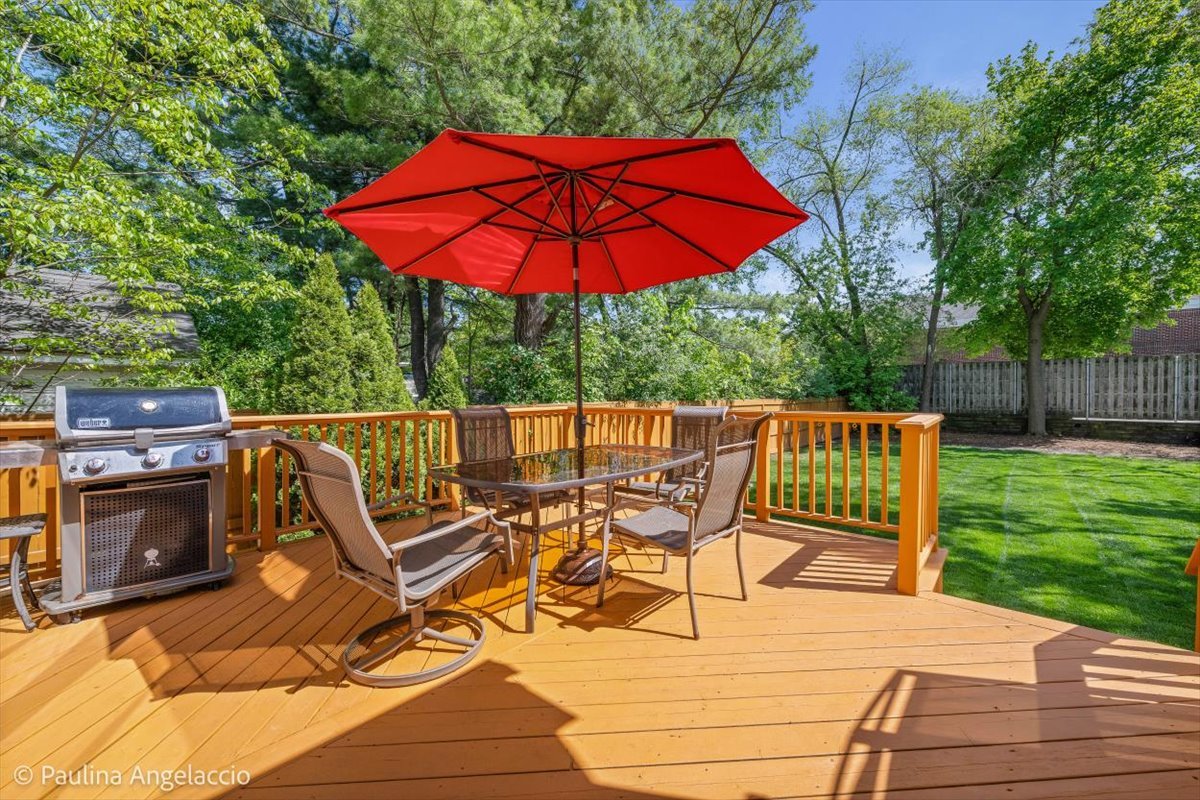 443 June Terrace Barrington, IL 60010 - Photo 38 of 44