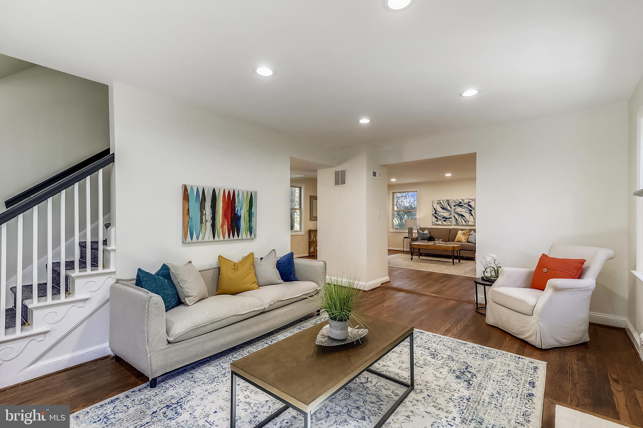 303 Penwood Road Silver Spring, MD 20901 - Photo 13 of 44 Perfect for Entertaining!