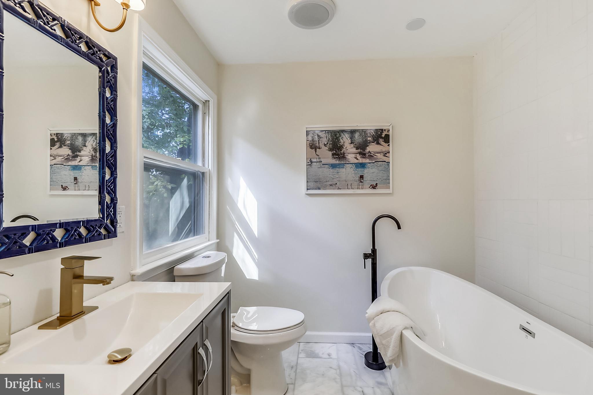 303 Penwood Road Silver Spring, MD 20901 - Photo 20 of 44 Spa-like Soaking Tub