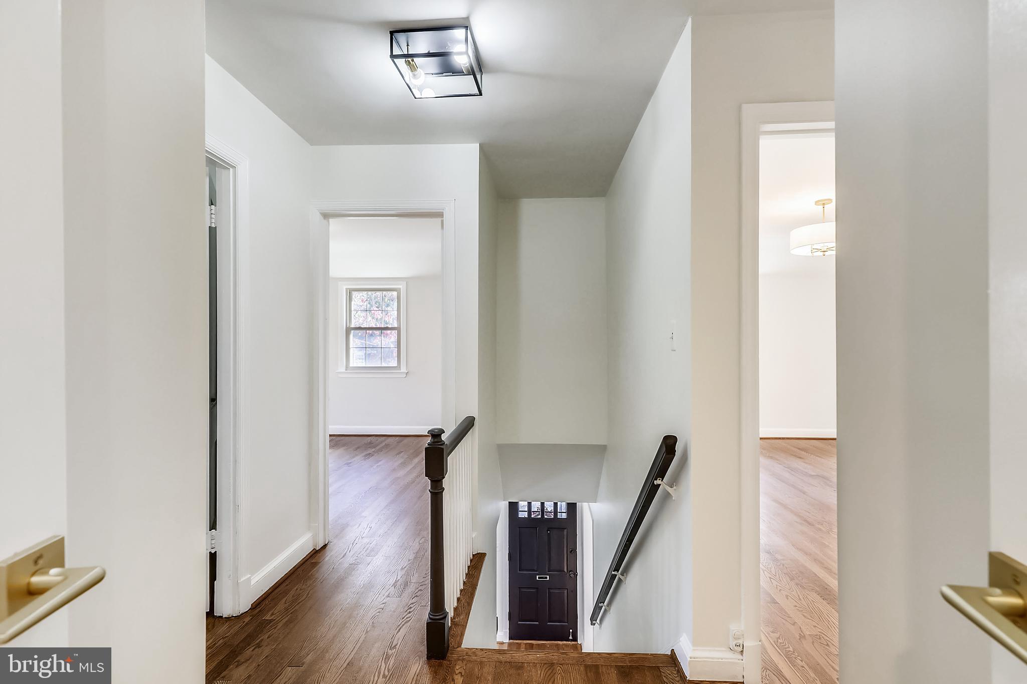 303 Penwood Road Silver Spring, MD 20901 - Photo 22 of 44 Upstairs Landing