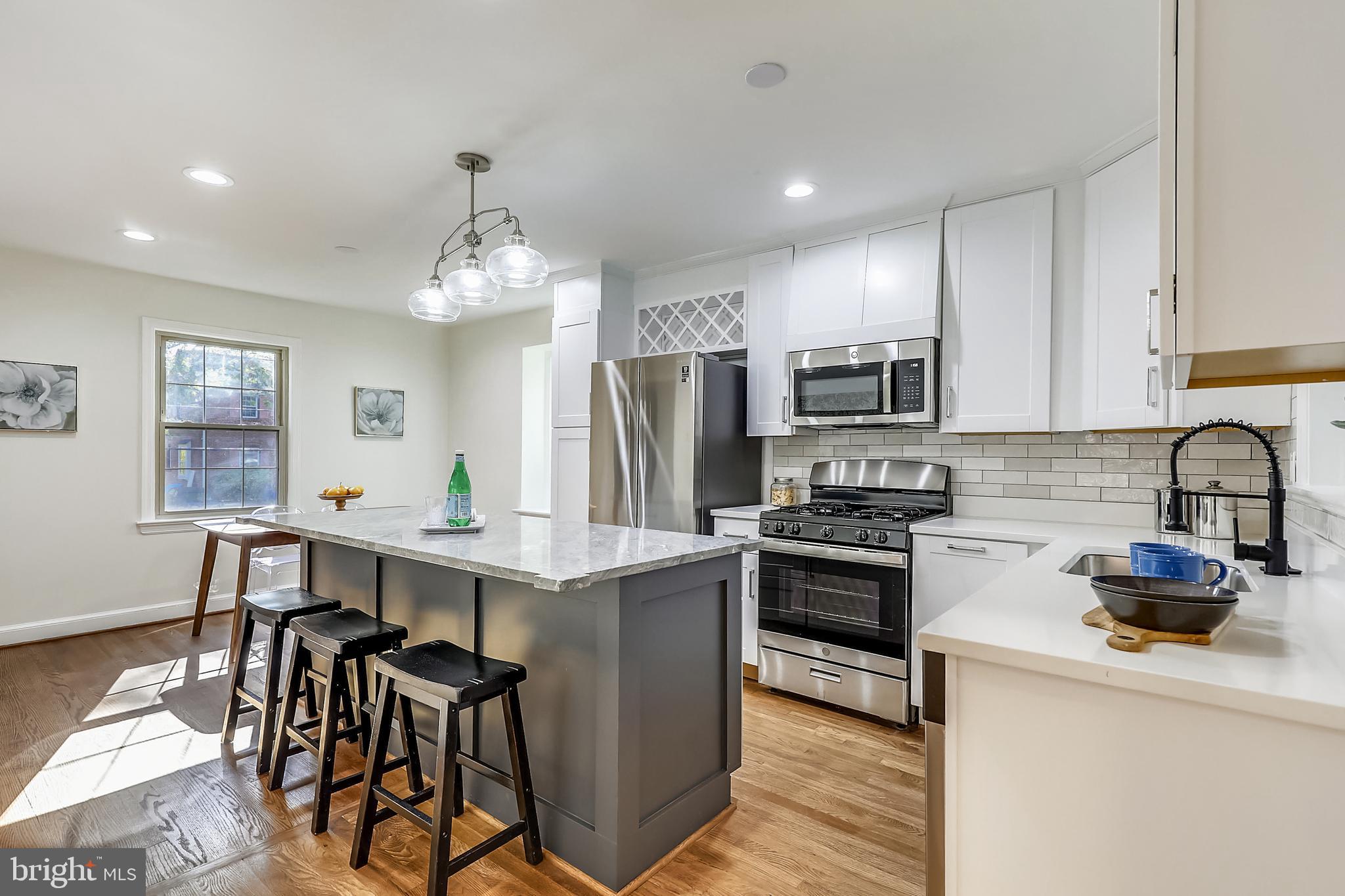 303 Penwood Road Silver Spring, MD 20901 - Photo 5 of 44 New Shaker Cabinets and Stainless Appliances