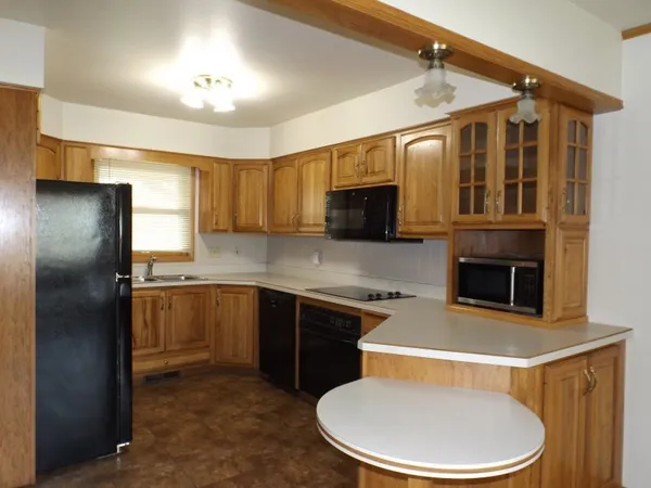 $199,900 | 1006 Selmi Lane, Rock Falls, IL 61071