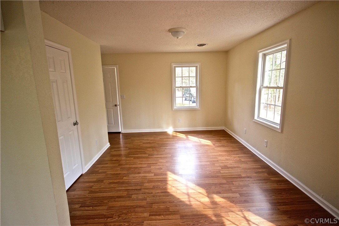 2573 Travellers Road Shacklefords, VA 23156 - Photo 5 of 12 Gallery Image 5
