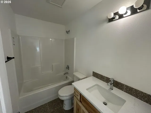 $489,000 | 6500 Weber Road, Tillamook, OR 97141