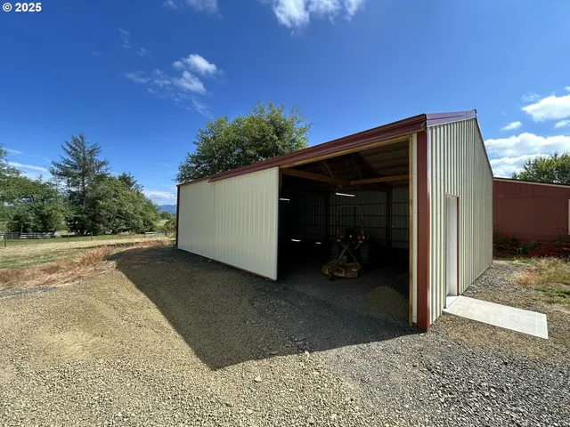 $489,000 | 6500 Weber Road, Tillamook, OR 97141