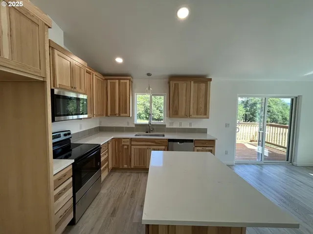 $489,000 | 6500 Weber Road, Tillamook, OR 97141