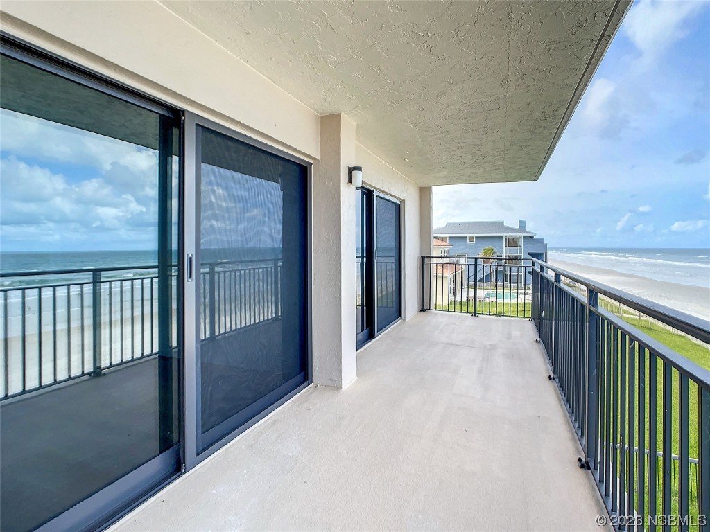 4435 South Atlantic Avenue, Unit 311 Ponce Inlet, FL 32127 - Photo 31 of 44 a view of hallway with balcony