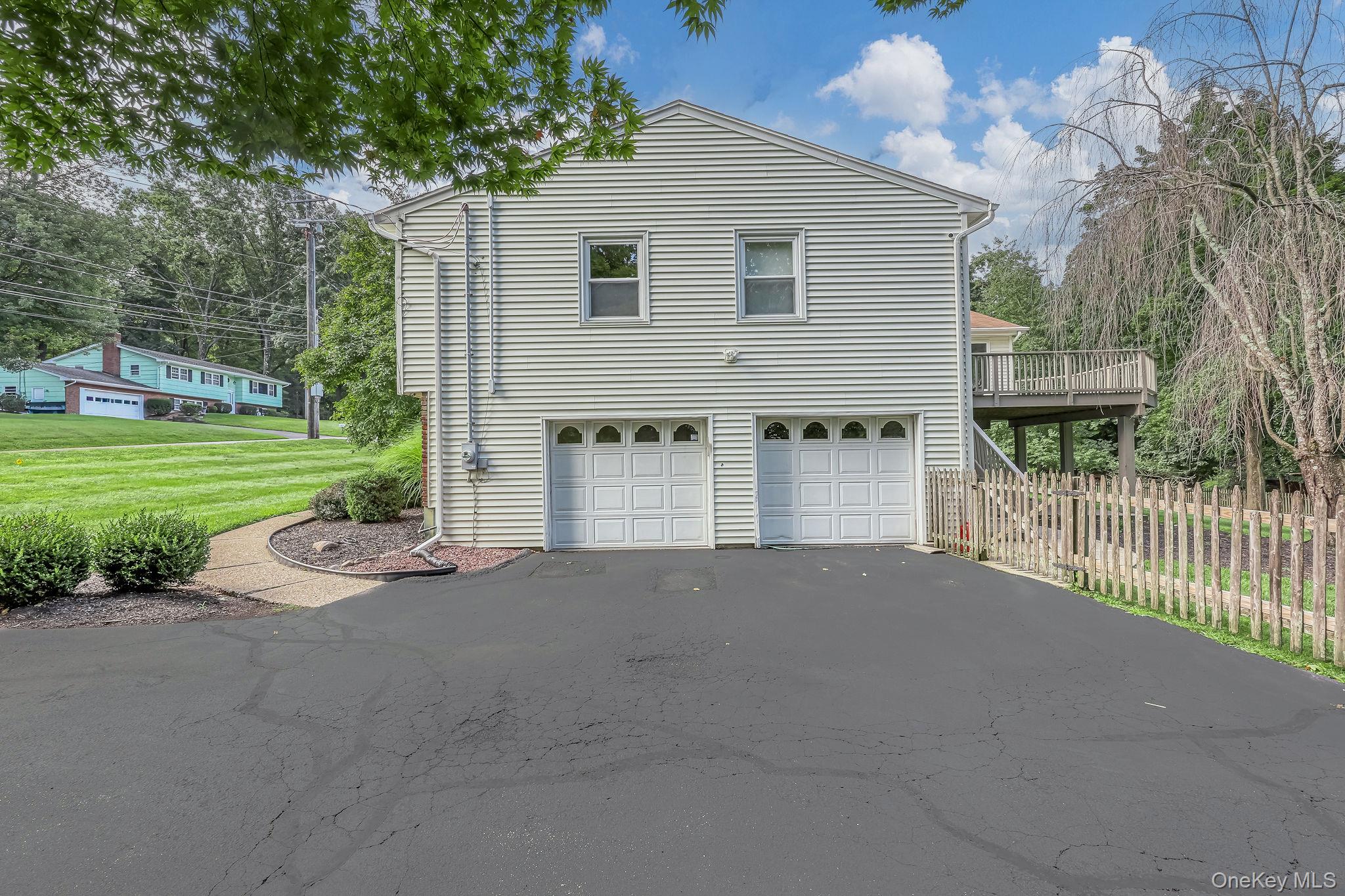 17 Cragmere Road Suffern, NY 10901 - Photo 26 of 32 Gallery Image 26