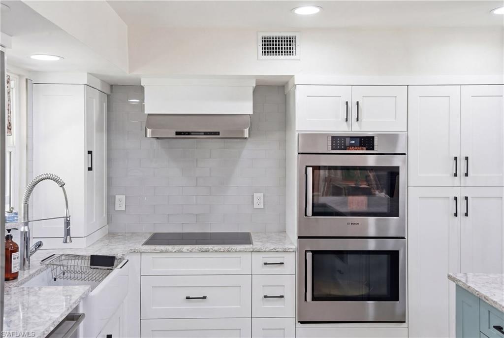 681 7th Street Southwest Naples, FL 34117 - Photo 13 of 50 Kitchen w Double Ovens