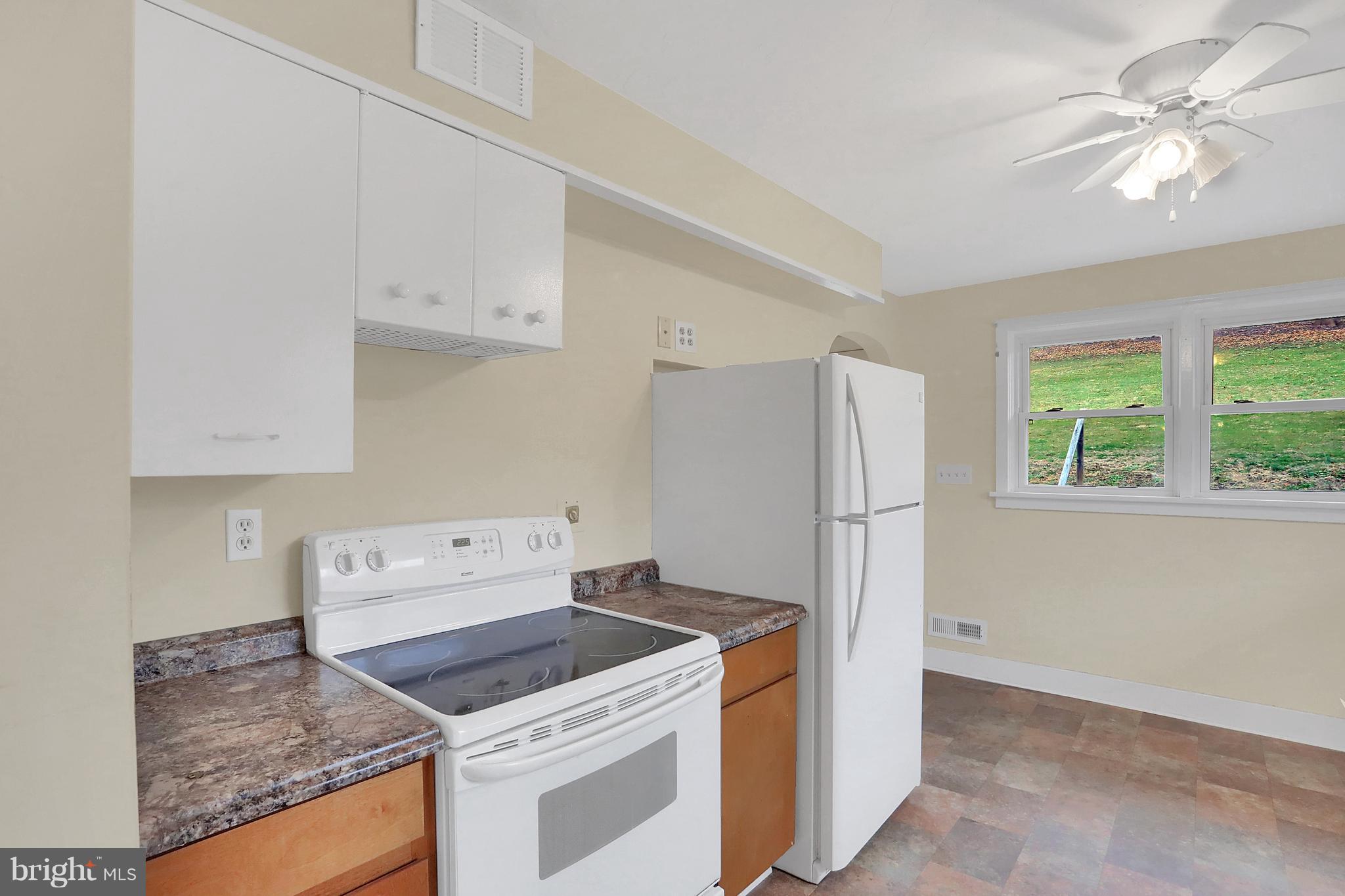 5565 Spring Road Shermans Dale, PA 17090 - Photo 11 of 30 Gallery Image 11