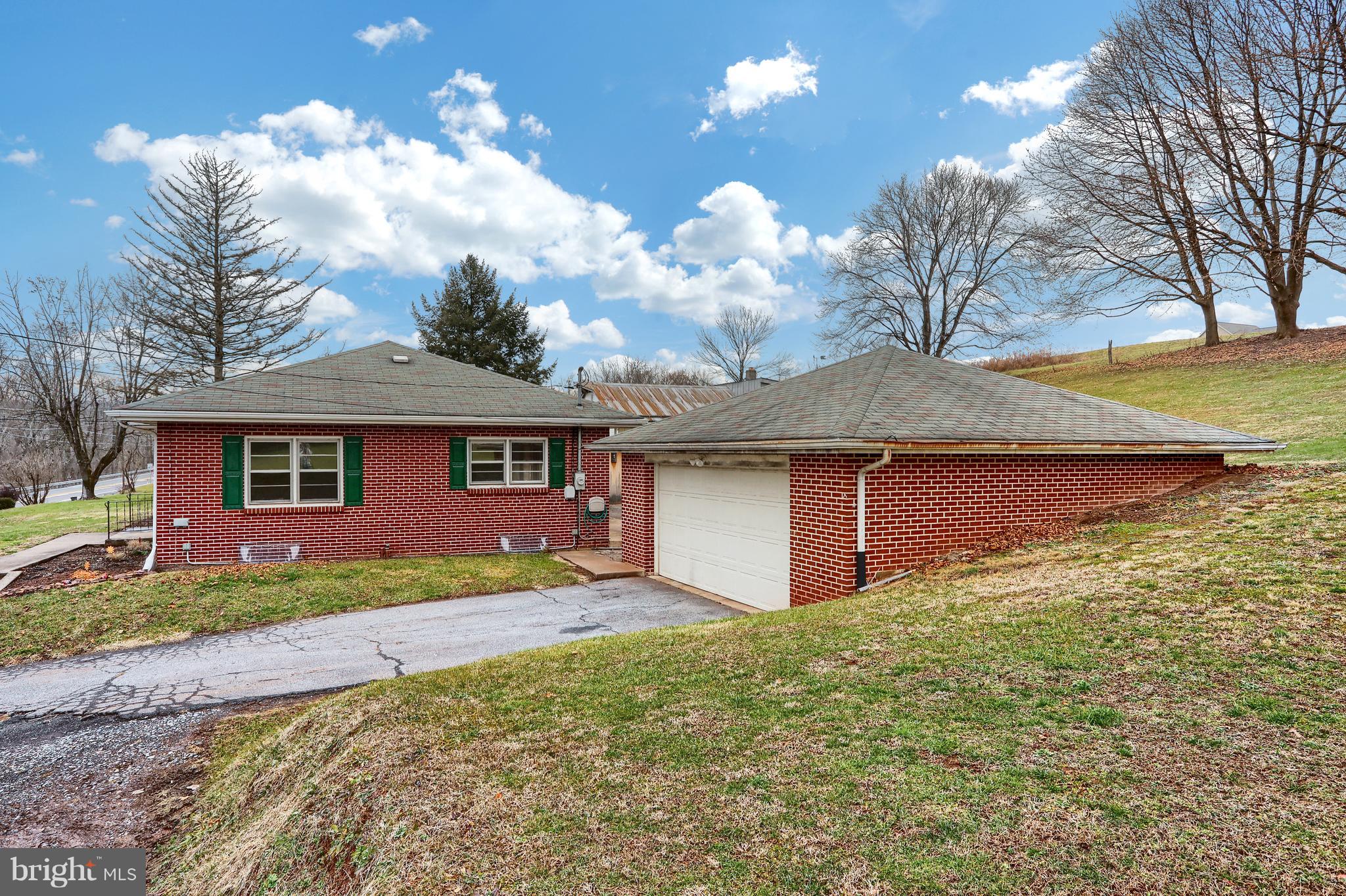 5565 Spring Road Shermans Dale, PA 17090 - Photo 24 of 30 Gallery Image 24