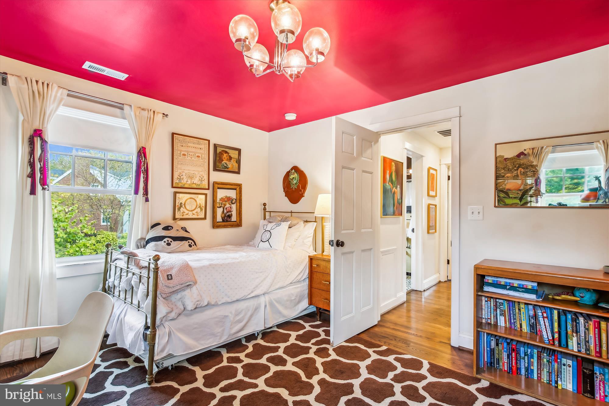 2433 Ridge Rd Drive Alexandria, VA 22302 - Photo 34 of 59 Back Bedroom