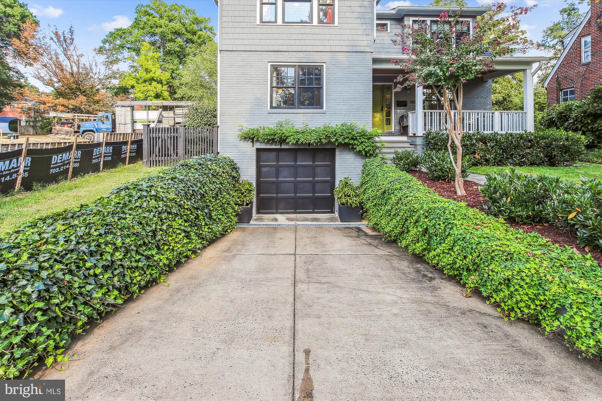 2433 Ridge Rd Drive Alexandria, VA 22302 - Photo 55 of 59 Driveway