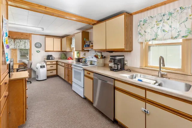 $175,000 | 102 2nd Avenue Southeast, Remer, MN 56672