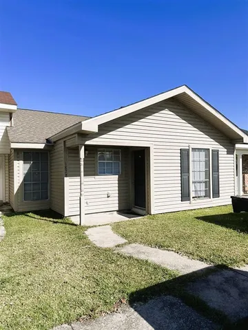 $95,000 | 1828 North Tallowood Drive, Lake Charles, LA 70605