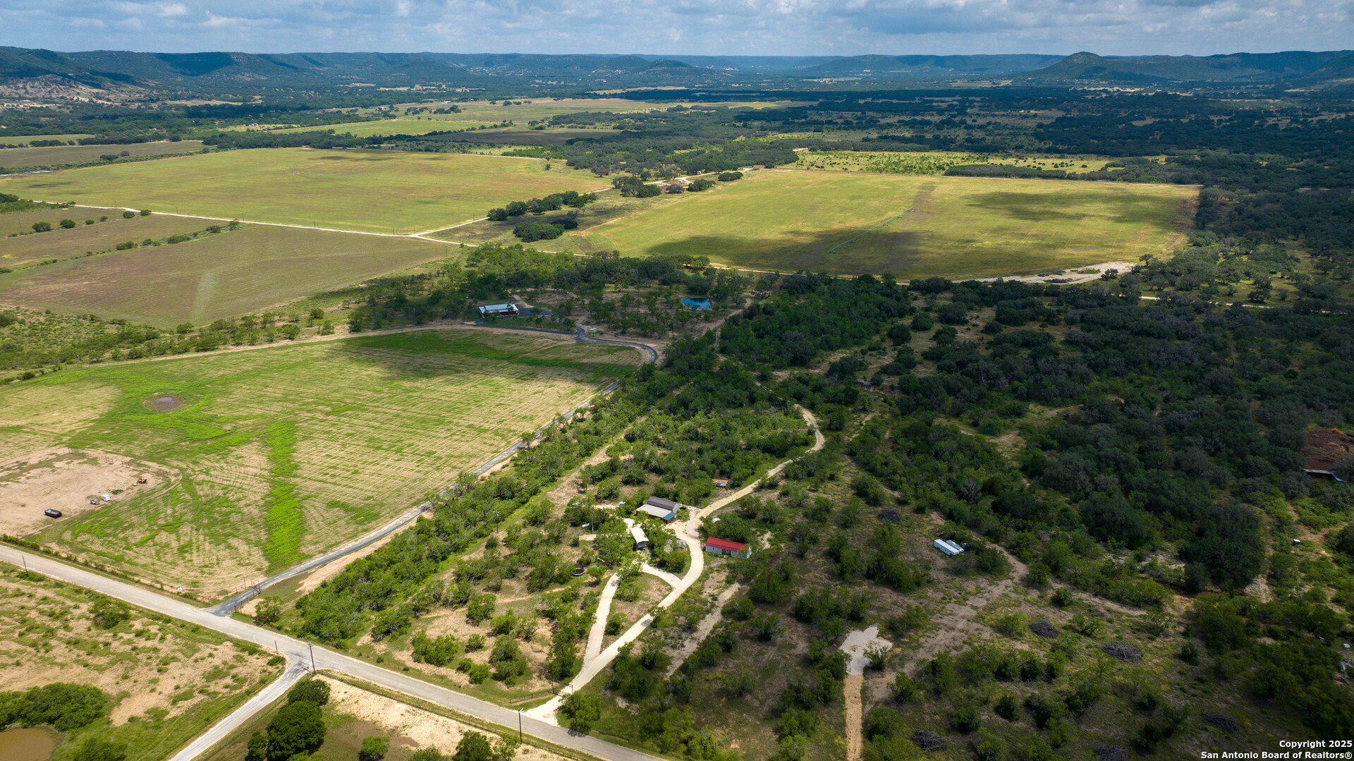 1231 B & R Road Vanderpool, TX 78885 - Photo 18 of 26 a view of an ocean from a balcony