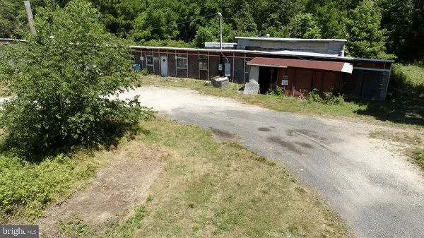 $750,000 | 108 Highway 40, Newfield, NJ 08344