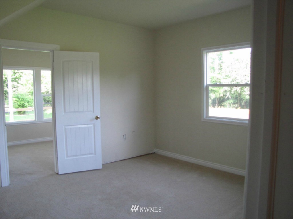 314 Awmiller Road Winlock, WA 98596 - Photo 5 of 15