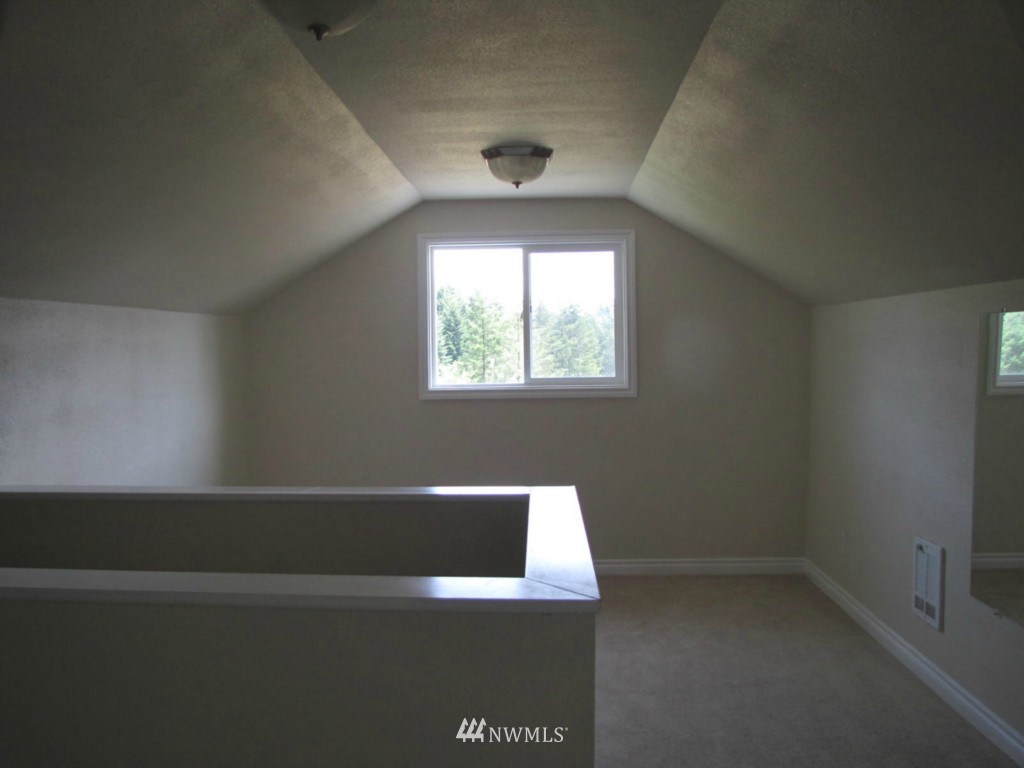 314 Awmiller Road Winlock, WA 98596 - Photo 7 of 15
