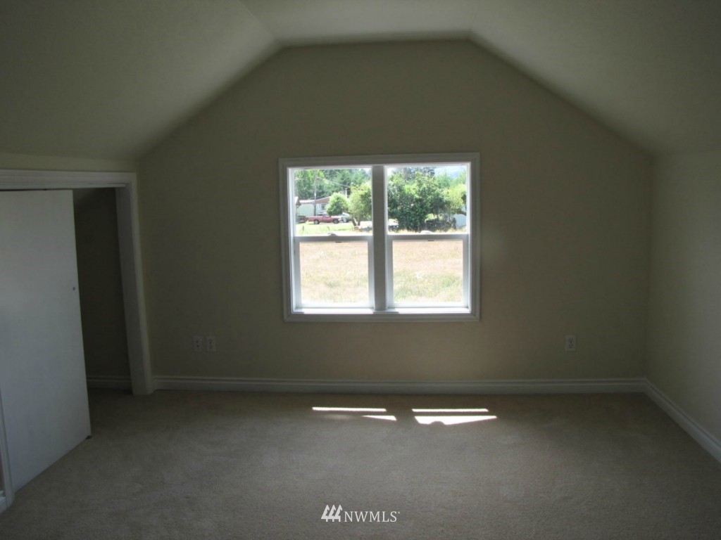 314 Awmiller Road Winlock, WA 98596 - Photo 8 of 15