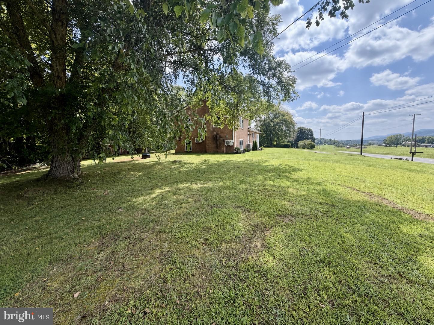 2242 Hyndman Road Hyndman, PA 15545 - Photo 63 of 65 Side Yard