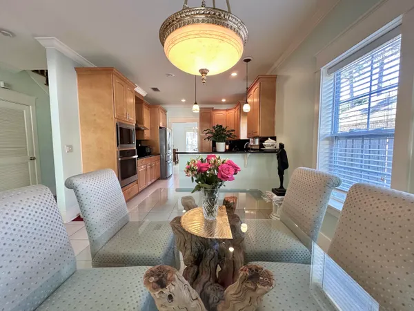 $634,900 | 786 Symphony Way, Freeport, FL 32439