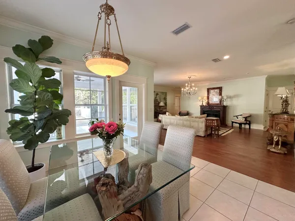 $634,900 | 786 Symphony Way, Freeport, FL 32439