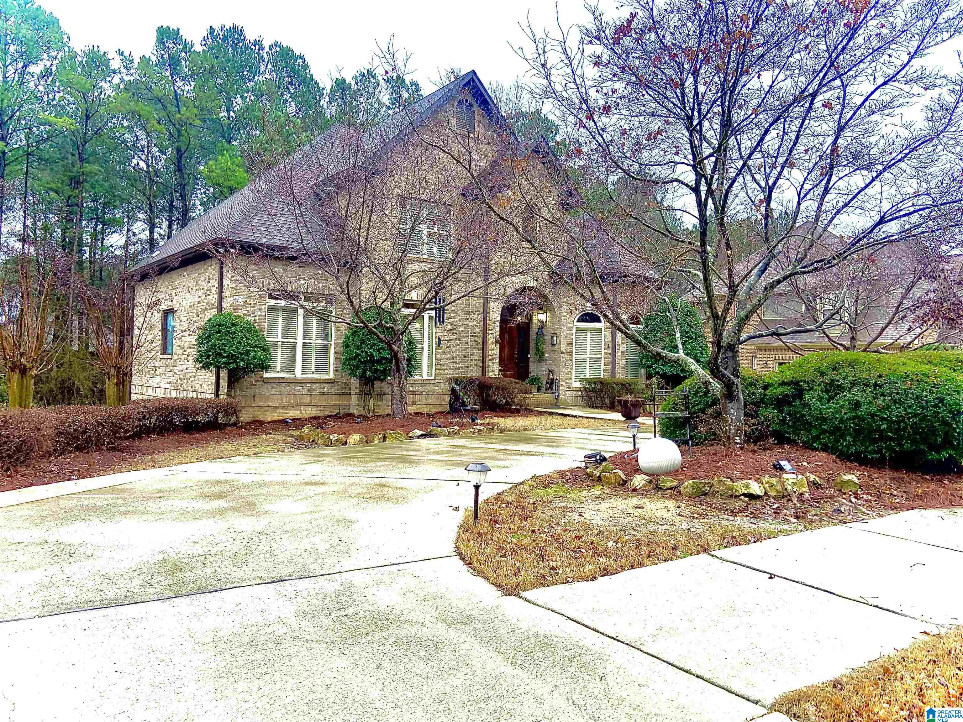 1052 Stoneykirk Road Pelham, AL 35124 - Photo 2 of 36 Gallery Image 2