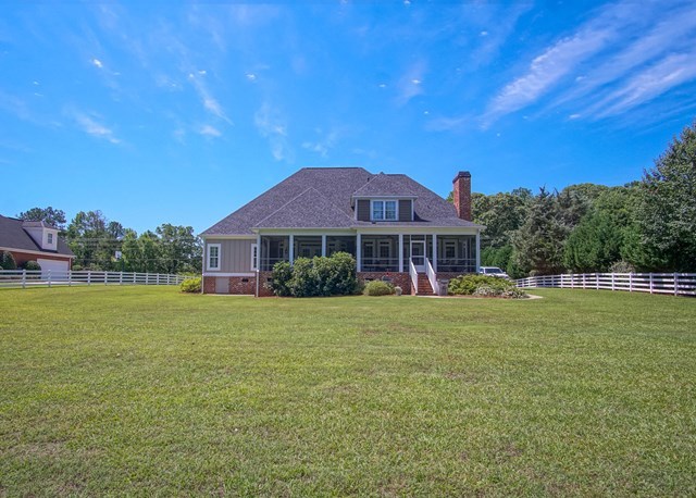 112 Pate Road Macon, GA 31210 - Photo 23 of 24 a front view of a house with a yard