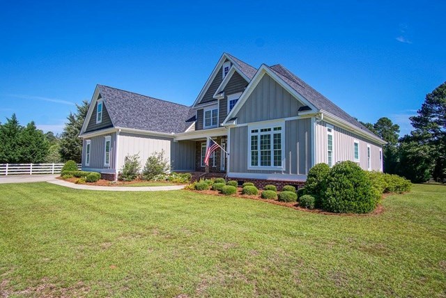 112 Pate Road Macon, GA 31210 - Photo 7 of 24 a front view of house with yard outdoor seating and green space